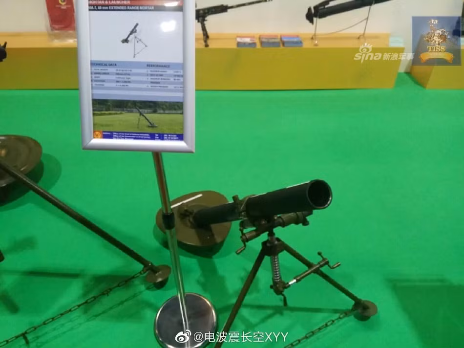 Ngoài ra, Myanmar còn xuất hiện với nhiều loại cối, trong đó có cối MA-7 cỡ nòng 60mm trọng lượng nhẹ... Nguồn ảnh: Sina.