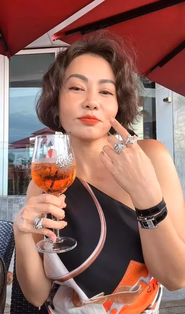 Nhung 