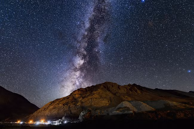 7. Vườn quốc gia Zion, Utah: Công viên rộng 59.084ha này có gần như hầu hết các loại cây thiên nhiên hoang dã từ khắp nơi trên thế giới. Bên cạnh đó, công viên còn thu hút du khách bởi dãy núi Zion có màu sắc độc đáo dài 24.1km.