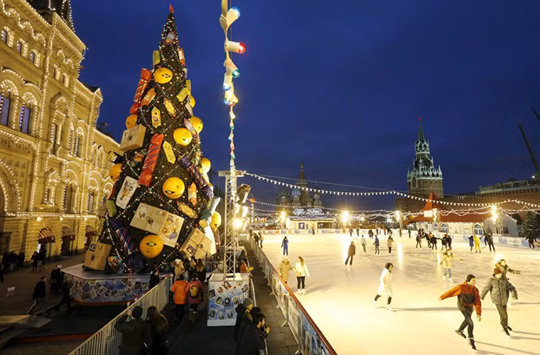 Cây thông Noel ở Quảng trường Đỏ.