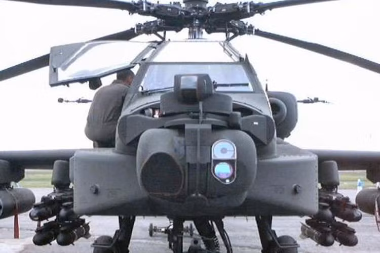 Trong chiến tranh Iraq, những chiếc AH-64 được coi là sát thủ diệt tăng, khi chúng vô hiệu hóa hàng trăm xe tăng hiện đại của Iraq lúc bấy giờ.