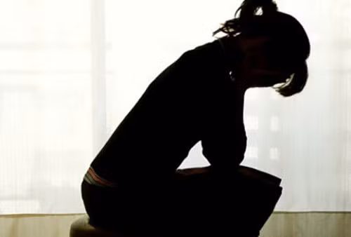 Hệ bài tiết. Thận làm công việc đào thải các loại thuốc hóa trị khi nó di chuyển qua cơ thể. Trong quá trình này, một số tế bào thận và bàng quang sẽ bị kích thích hoặc hư hỏng.