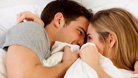 Tìm sự kích thích. Có lẽ do cuộc sống vợ chồng quá buồn tẻ, nhiều người biết rằng vụng trộm là một quả bom hẹn giờ nhưng họ vẫn tình nguyện lao vào, tuy nhiên càng nguy hiểm thì nó càng có sự kích thích. Thậm chí một số người còn mang bồ nhí về nhà để thỏa mãn dục vọng. 