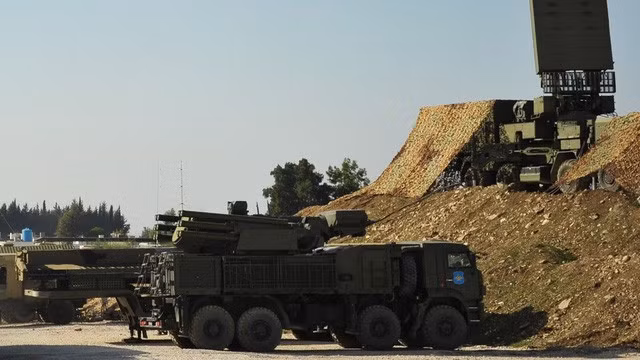Quá trình phát triển của Pantsir-S1M được cho là đã hoàn thành, khi mới đây Trung tướng Yuri Grekhov cho biết "Hệ thống Pantsir-S1 hiện đã có thể phá hủy tên lửa và máy bay không người lái, bao gồm cả khi bay với tốc độ bằng 0 (trạng thái treo)".