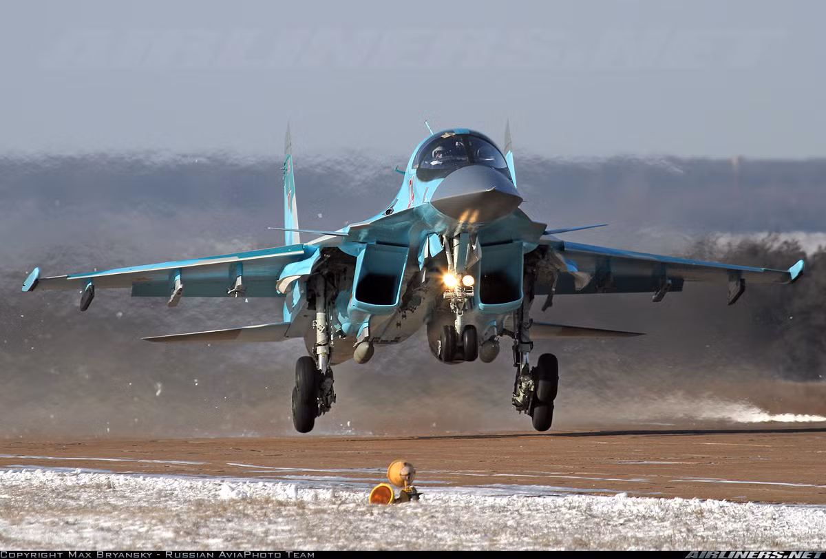 Đây được xem là vụ tai nạn đầu tiên của Su-34 - một trong các chiến đấu cơ mới nhất của Không quân Nga.