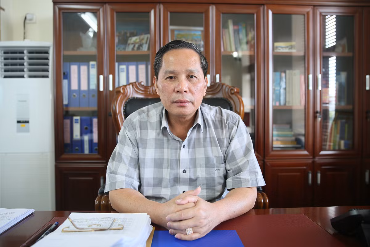 Cuu Chu tich TP Ha Long Pham Hong Ha tiet lo ve cac goi thau khi bi bat-Hinh-2