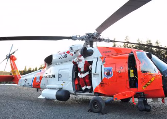 Santa Claus trong trí tưởng tượng trẻ thơ có râu trắng, phúc hậu, mặc đồ đỏ cưỡi xe tuần lộc đi giao quà... Còn ông già Noel thời hiện đại có phong cách hoàn toàn khác... Ở nhiều nước phương Tây, người làm dịch vụ giao quà Giáng Sinh cho trẻ em khá chuyên nghiệp, họ có những phương tiện khủng như máy bay trực thăng, ô tô riêng để đi làm việc.