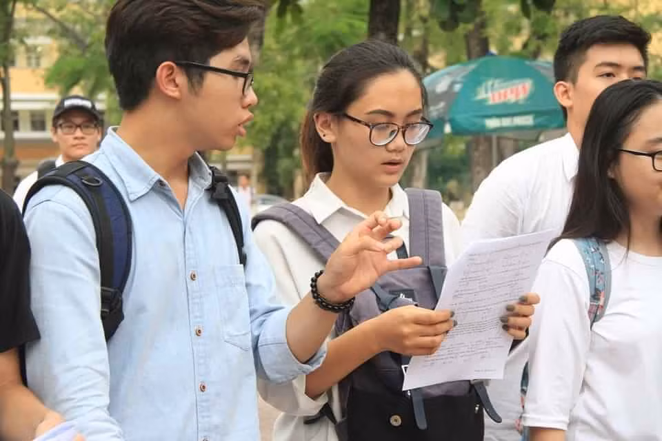 COVID-19: Các trường ĐH thay đổi cách tuyển sinh thế nào? COVID-19: Cac truong DH thay doi cach tuyen sinh the nao?