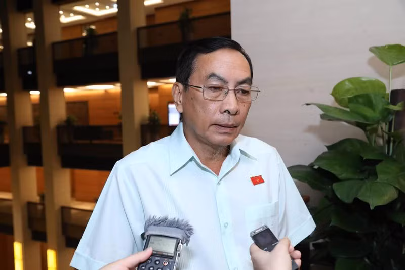 Cong ty Trung Quoc Luxshare-ICT sai pham: Dua nguoi trai phep vao Viet Nam nham muc dich gi?-Hinh-2
