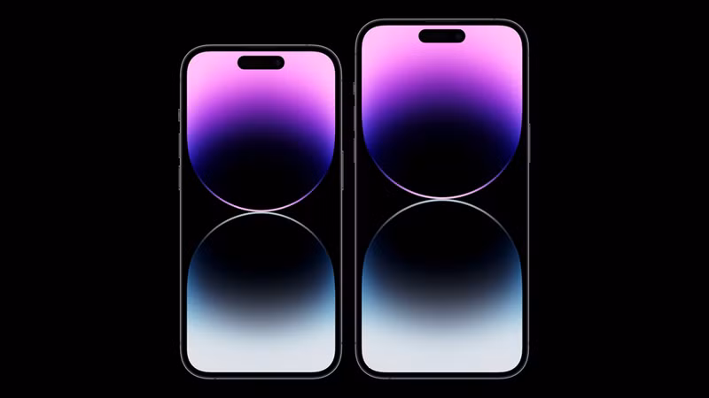Các yếu tố về màu sắc của iPhone 14 Pro và iPhone 14 Pro Max là giống nhau hoàn toàn. Bộ đôi iPhone 14 Pro Series này có đến 4 tùy chọn màu sắc với 3 màu đặc trưng quen thuộc là Đen, Vàng , Bạc và 1 màu mới là Tím.