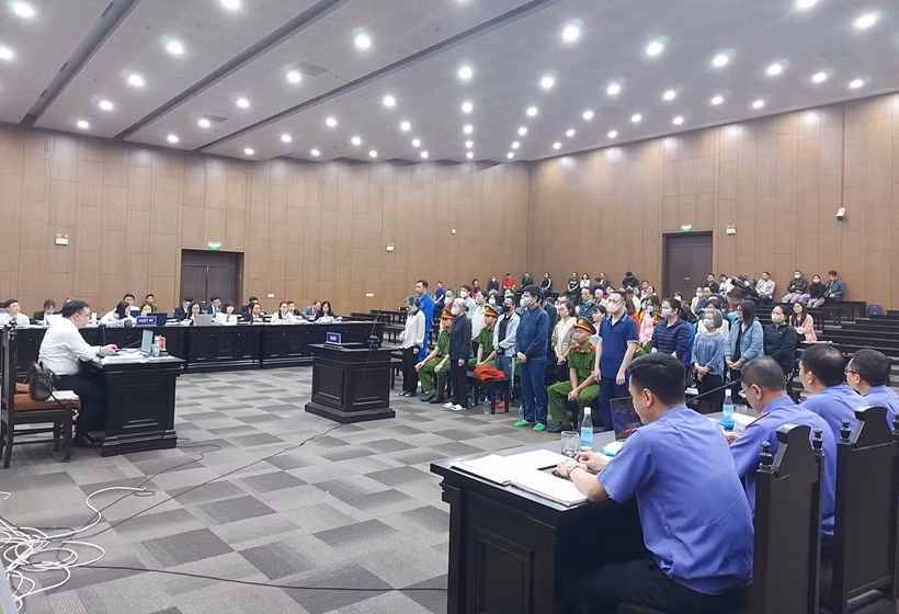 Từ nước ngoài, bị cáo Nguyễn Đăng Thuyết gửi đơn về nhận trách nhiệm Tu nuoc ngoai, bi cao Nguyen Dang Thuyet gui don ve nhan trach nhiem