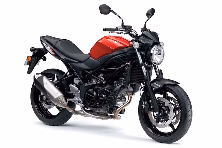 Được sản xuất từ năm 1999-2002, dòng xe môtô Suzuki SV650 là một trong những mẫu naked-bike thể thao cực kỳ thành công của hãng xe Nhật Bản, đặc biệt ở các nước phương Tây và Mỹ.