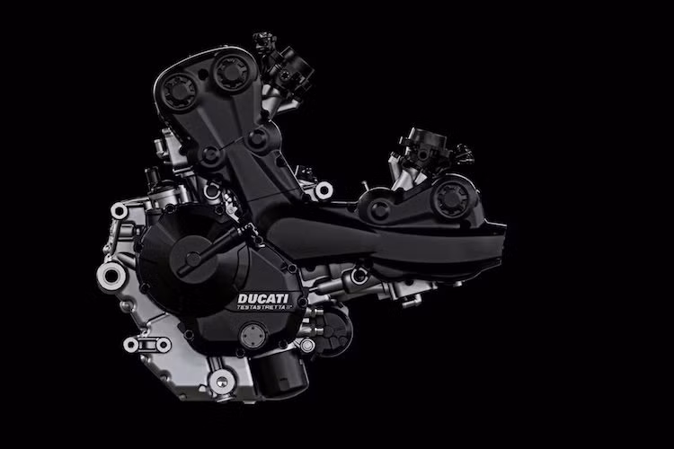 Hiện tại, có thể chắc chắn rằng cung cấp sức mạnh cho Multistrada 939 sẽ là khối động cơ 937 cc L-Twin Testastretta mới, tương tự như các dòng Hypermotard, Hyperstrada và gần đây nhất là Supersport 939.