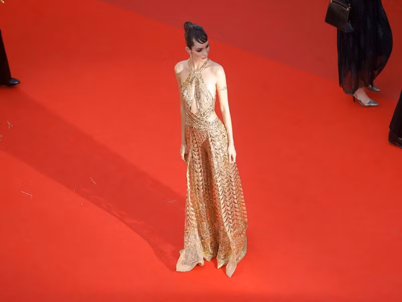Luma Grothe bắt đầu làm người mẫu từ năm 16 tuổi. Năm 2016, cô được chú ý nhờ tham gia Victoria's Secret Fashion Show.