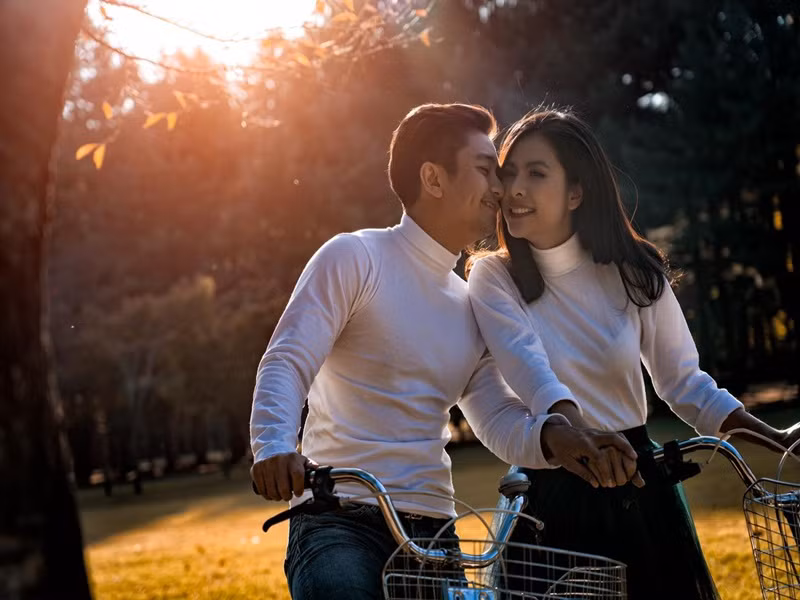 Vân Trang lê xe hoa vào tháng 1/2016. Ông xã của cô là một doanh nhân Việt kiều Australia tên Lê Quân.