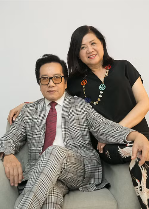 Danh ca Elvis Phương cũng quá quen với tin đồn qua đời đến mức không có phản ứng gì. Ảnh: Công lý
