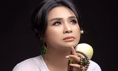Thanh Lam len tieng ve on ao da tiem 2 mui vac xin COVID-19-Hinh-2