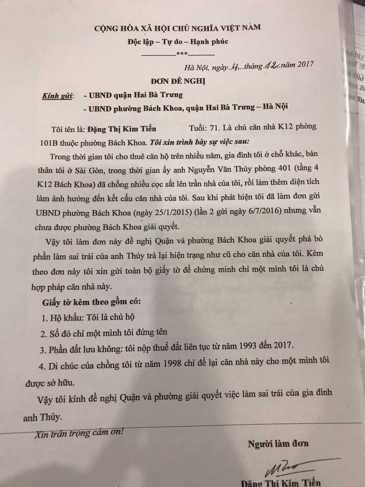 Cu ba 73 bi nha hang xom “ngoi” len tren dau: Trach nhiem chinh quyen o dau?-Hinh-2