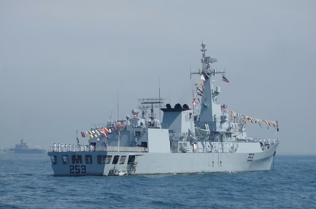 Tuy nhiên vào sáng sớm 19/2 theo giờ Moscow, truyền thông Nga đã bất ngờ đưa tin Việt Nam quay trở lại với bàn đàm phán mua cặp hộ vệ hạm Gepard 3.9 thứ ba. Nguồn ảnh: Flickr.