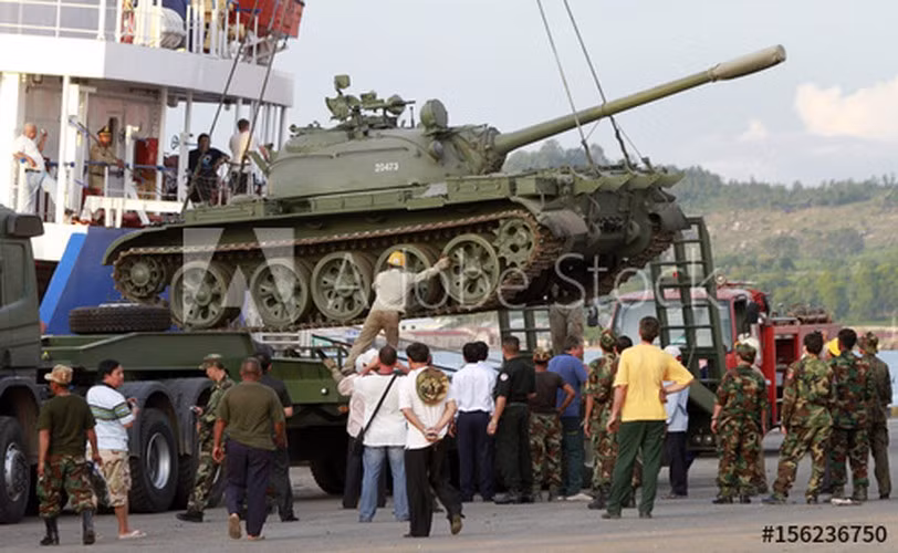 Loạt T-55 mua mới này nâng tổng số xe tăng chủ lực trong kho của Campuchia lên con số 350 chiếc, và một phần trong số đó đã được nâng cấp lên biến thể T-55AM1. Nguồn ảnh: Tueb.