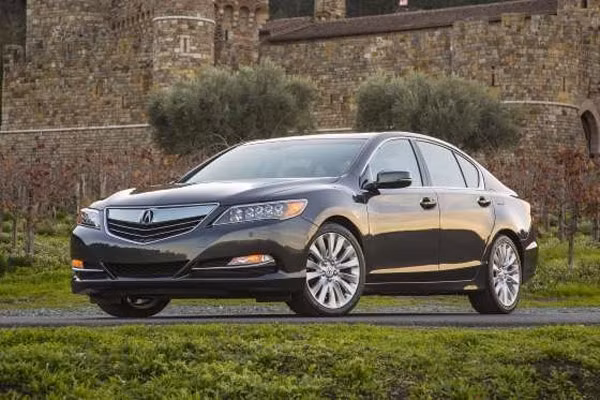  Xe Acura tệ nhất: RLX Tech Cảm giác lái bồng bềnh, khôg chắc chắn và có độ tin cậy không thật cao khiến RLX Tech bị chê dù được trang bị động cơ V6 công suất 310 mã lực. 