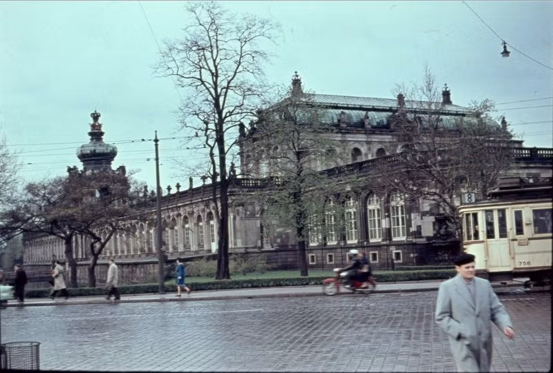 Lâu đài Zwinger ở Dresden. Ảnh: Normann Flickr.