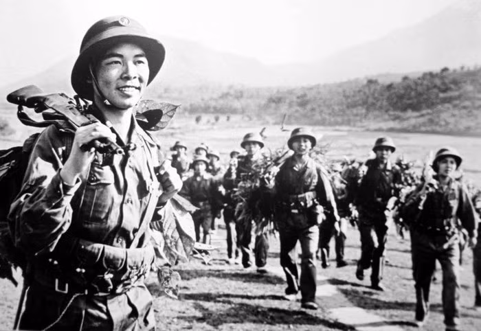 Kham pha 10 “bao boi” bat kha li than cua bo doi Viet Nam