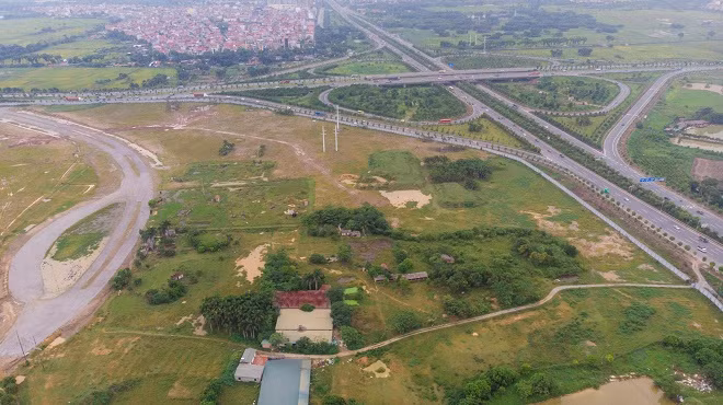 “Om dat” cham trien khai, gan 100 du an tai Dong Nai, Gia Lai bi diem ten