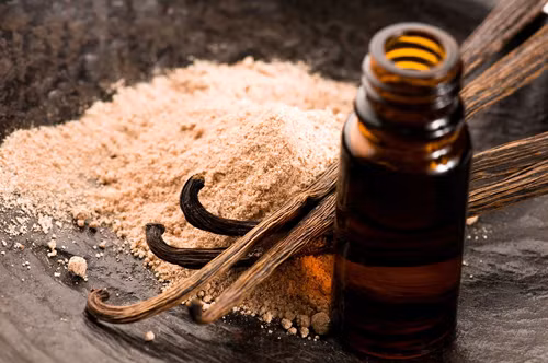 Tinh dầu vani. Dầu vani không dùng để ăn giống như kẹo bạc hà. Để hỗ trợ giảm cân, mỗi khi cảm thấy muốn ăn, bạn chỉ cần ngửi một chút dầu là không còn ý định ăn thật nhiều.