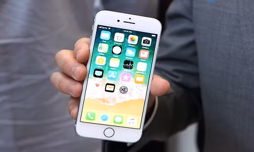 Ngày 10/11: Chính thức bán iPhone 8/iPhone 8 Plus tại Việt Nam Ngay 10/11: Chinh thuc ban iPhone 8/iPhone 8 Plus tai Viet Nam