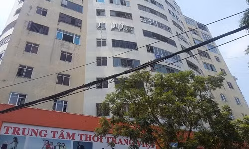 Trung tâm thương mại và nhà ở cao tầng số 27, Lạc Trung, phường Vĩnh Tuy, quận Hai Bà Trưng, Hà Nội do Công ty TNHH một thành viên quản lý và phát triển nhà Hà Nội làm chủ đầu tư. Ảnh: Phapluatplus.
