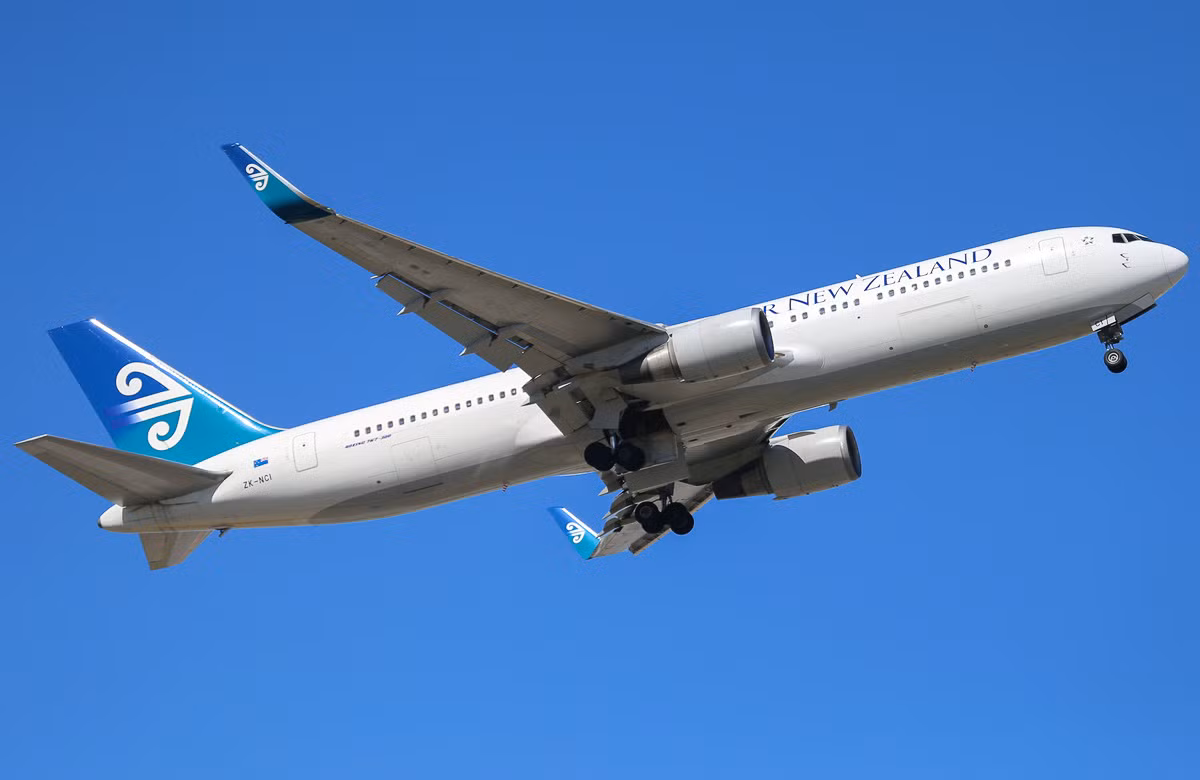 Tính đến tháng 6/2016, có 10.527 nhân viên đang làm việc tại Air New Zealand. Ảnh: Theflight.