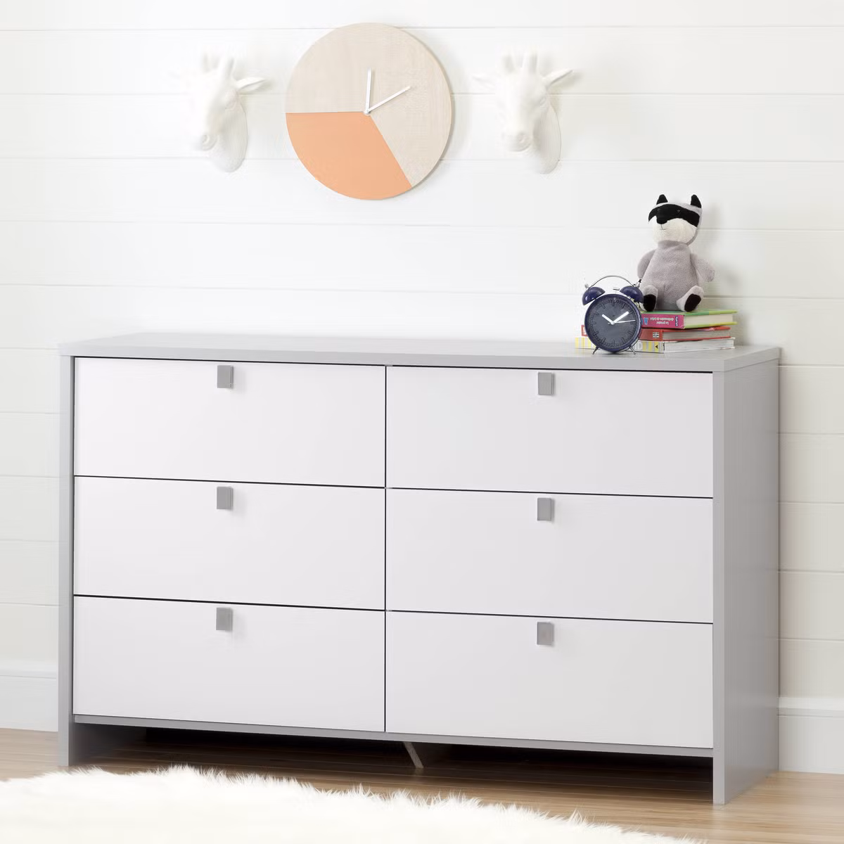 Dù vậy, Ikea muốn nhấn mạnh thông điệp này để khuyến khích mọi người thực hiện đúng hướng dẫn đảm bảo an toàn cho người sử dụng. Ảnh: Curbed.