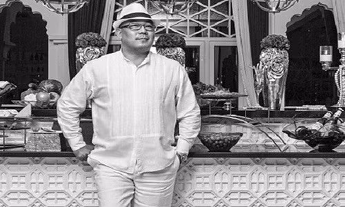 Truoc scandal ban hang Trung Quoc, ong chu Khaisilk "no tung troi" the nao?