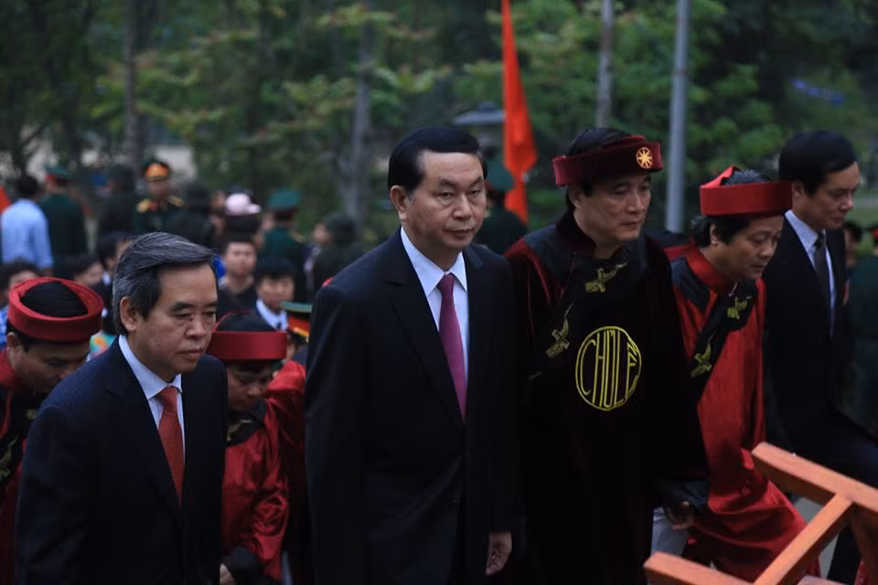 Tại buổi lễ dâng hương, Phó Chủ tịch UBND tỉnh Phú Thọ, ông Hà Kế San phát biểu: “Giỗ Tổ Hùng Vương, ngày lễ trọng của cả dân tộc đã trở thành tình cảm thiêng liêng, in sâu trong tâm khảm của mỗi người Việt Nam dù ở trong nước hay nước ngoài; là biểu tượng của giá trị văn hóa tinh thần vô cùng độc đáo và sâu sắc, thể hiện tinh thần đại đoàn kết, đạo lý truyền thống tốt đẹp "Uống nước nhớ nguồn"; nhớ về Tổ tông, về nghĩa “đồng bào” để cùng nhau làm nên sức mạnh Việt Nam trong tiến trình dựng nước và giữ nước vẻ vang của dân tộc”.