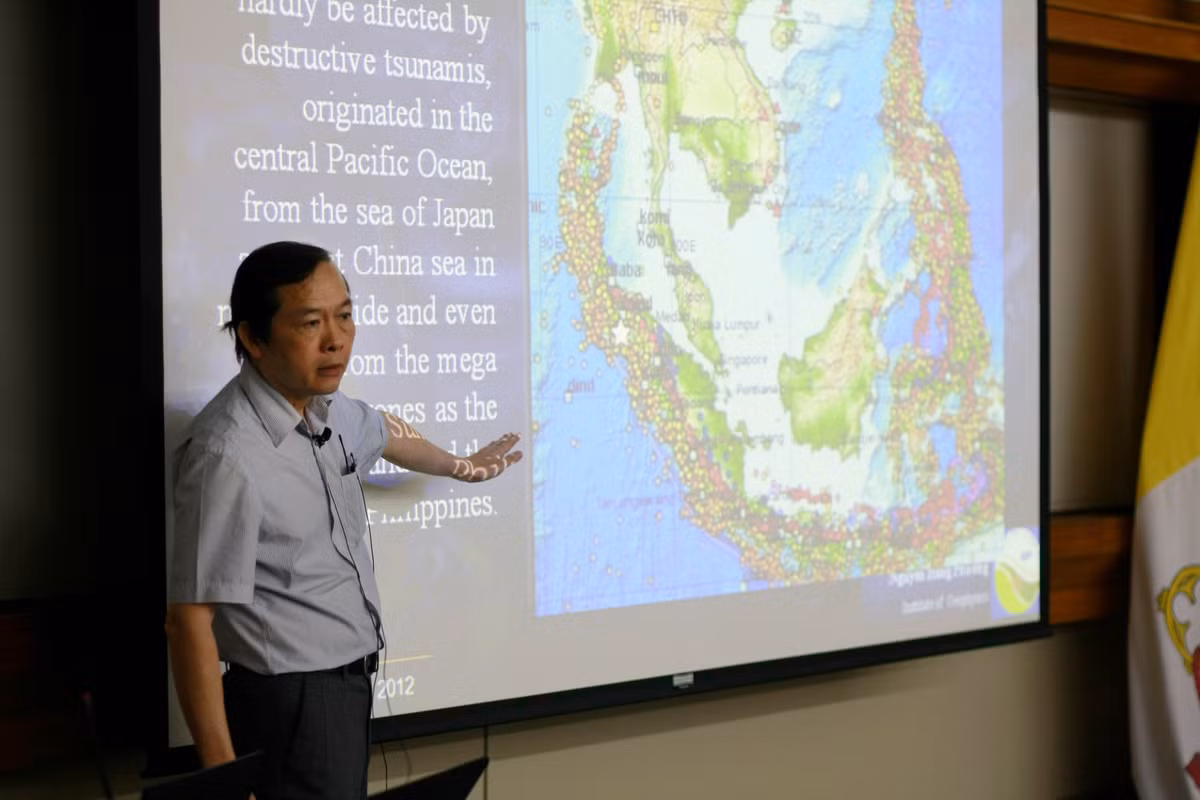 PGS Nguyen Hong Phuong: Nha khoa hoc dia chan dam me ca tu
