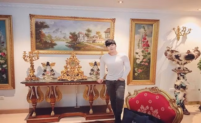 Nam ca sĩ có thể chi một lúc vài trăm tỉ đồng để sở hữu không gian sống cực xa hoa.