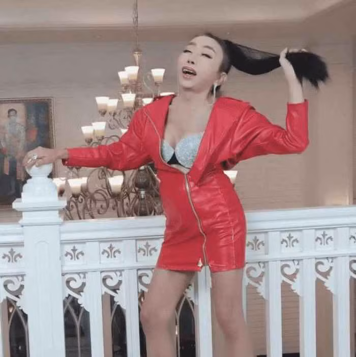 Ngoai hinh cua 