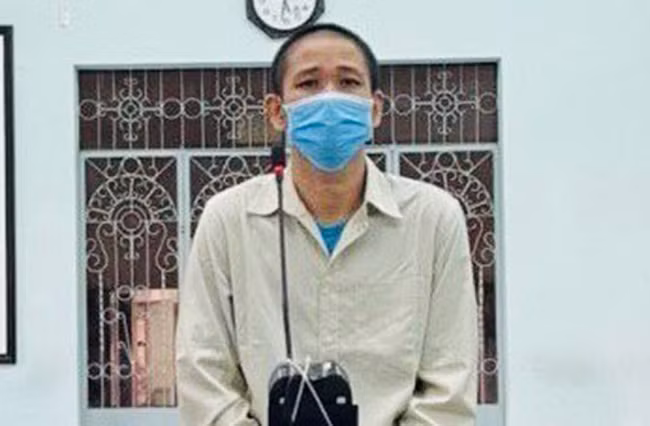 Ke tong tien ba Nguyen Phuong Hang bi phat mot nam tu treo