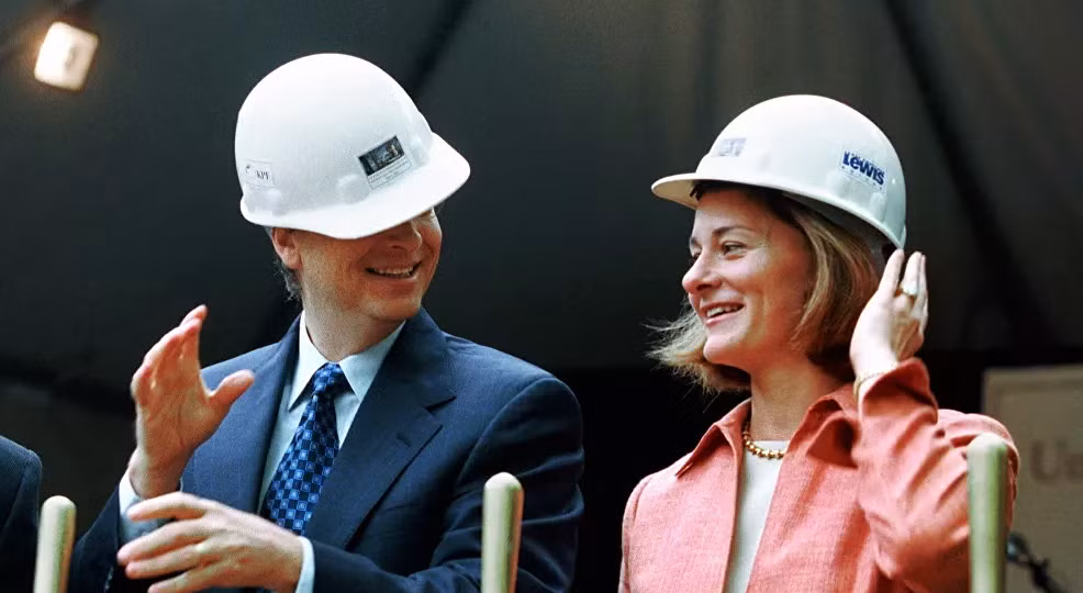 Khoanh khac hanh phuc cua Bill Gates va vo cu truoc khi ly hon-Hinh-3