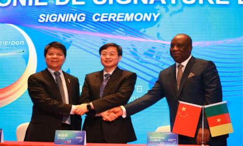 Huawei khoi cong lam tuyen cap quang moi dai 6.000km
