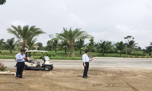 Chu san golf Tan Son Nhat: San sang ung ho viec thu hoi