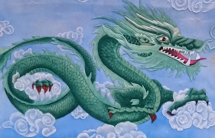 Trên phương diện tình cảm, nhờ việc biết chú ý hơn về vẻ bề ngoài nên người tuổi Thìn tạo được sức hút mãnh liệt với những người khác giới xung quanh. Thậm chí có những người mới gặp một vài lần nhưng đã có ấn tượng khá tốt về bạn. 