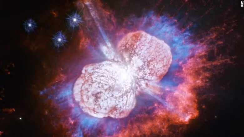 Ngôi sao khổng lồ Eta Carinae được chụp bởi Hubble năm 2019.
