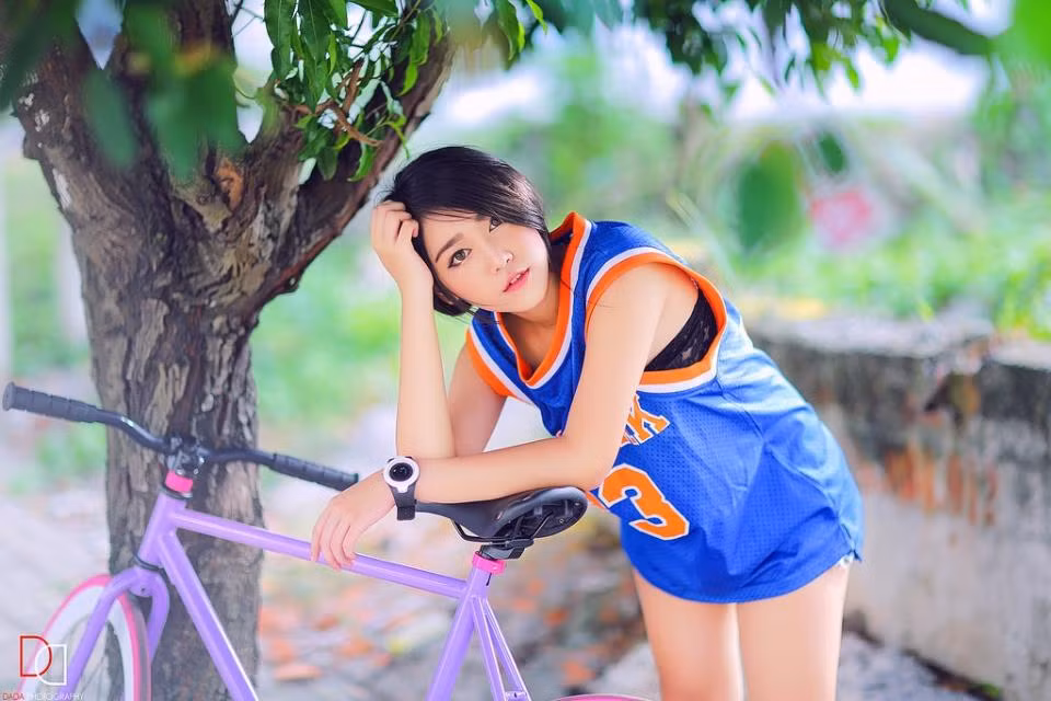 Tuy nhiên, hiện tại cô bạn 9X vẫn đang trong thời gian chuẩn bị kỹ tinh thần, tích luỹ thêm kinh nghiệm để đương đầu với những khó khăn trên con đường đã chọn.