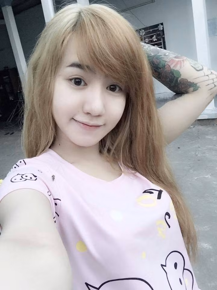 Chính vì những khó khăn, những chuyện buồn đã trải qua mà hiện Tuyết Nhi đang rất cố gắng, nỗ lực với những quyết định của mình. Nữ DJ tương lai khẳng định để có được thành công, trở thành một người chuyên nghiệp thì không có một khó khăn nào có thể cản bước được cô.