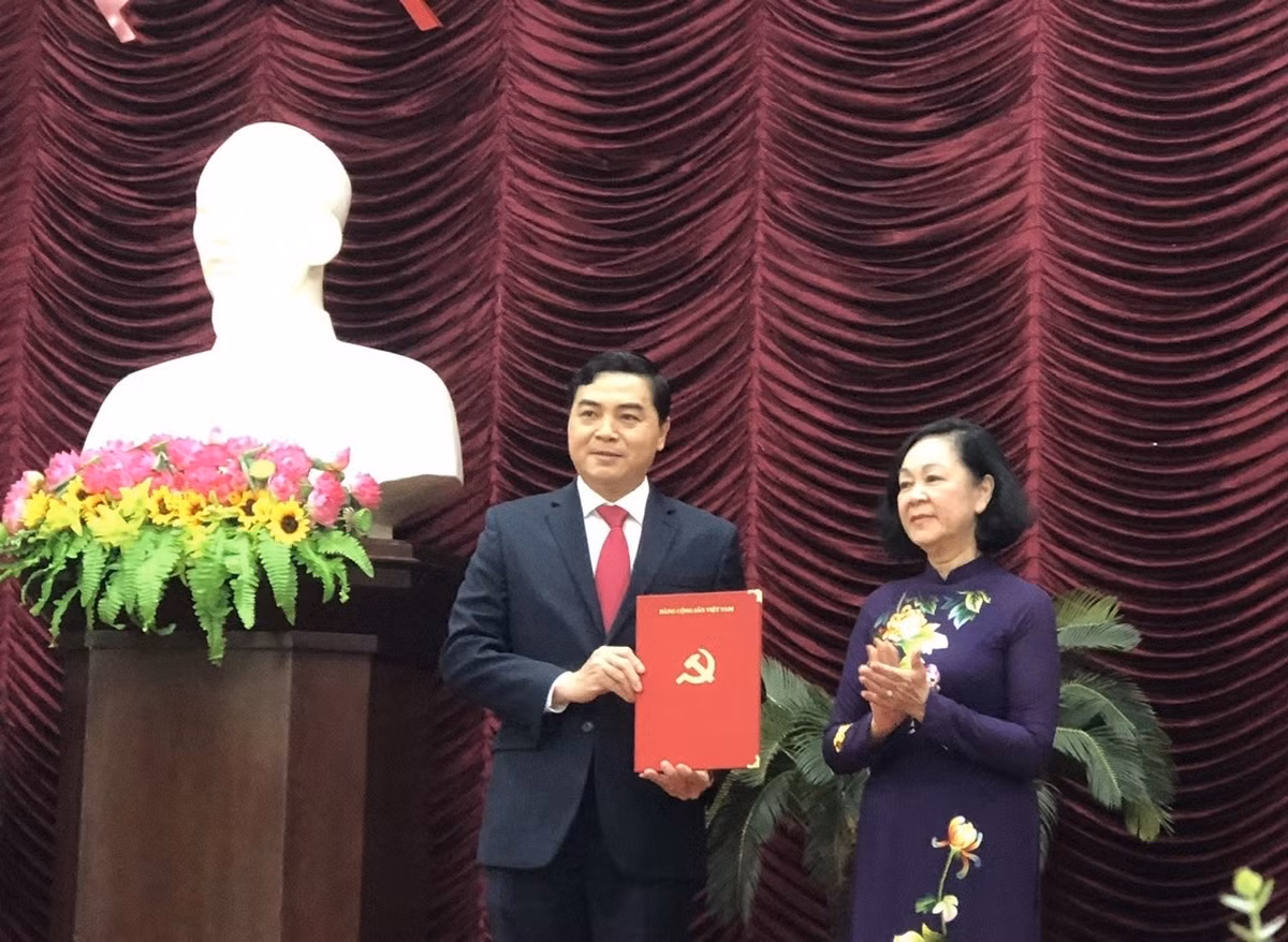 Ông Nguyễn Hoài Anh giữ chức Bí thư Tỉnh ủy Bình Thuận Ong Nguyen Hoai Anh giu chuc Bi thu Tinh uy Binh Thuan