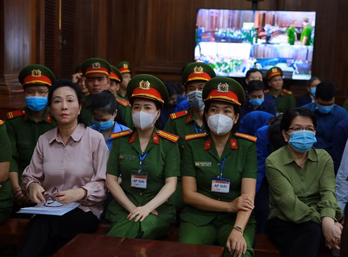 Vu Van Thinh Phat: Vien KSND de nghi giam an cho nhieu bi cao