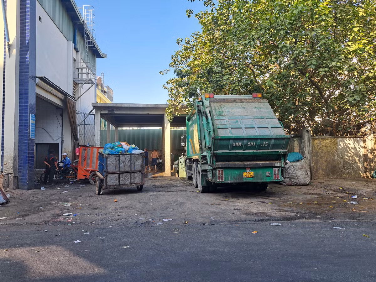 Vì sao đến nay TP HCM chưa có nhà máy đốt rác phát điện? - Hình 2 Vi sao den nay TP HCM chua co nha may dot rac phat dien?-Hinh-2