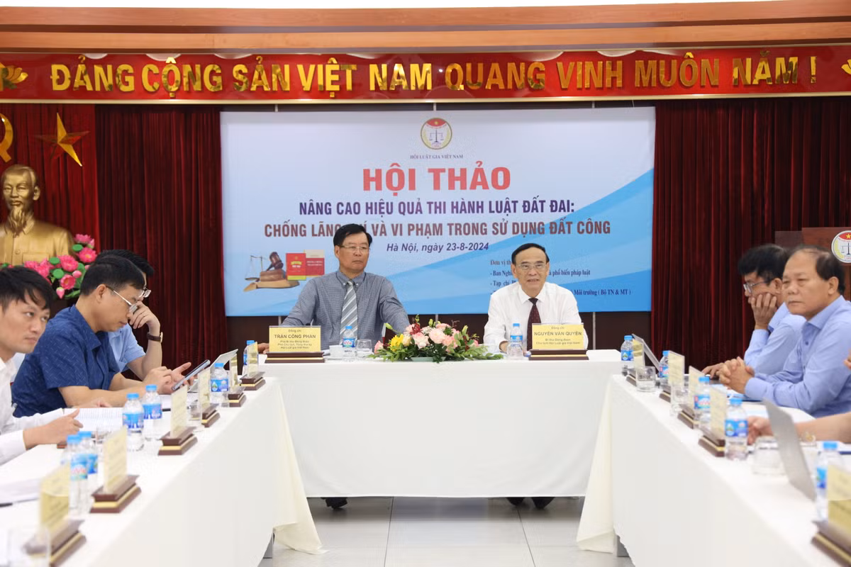 Đại biểu quốc hội, chuyên gia góp ý về quản lý, sử dụng đất công hiệu quả Dai bieu quoc hoi, chuyen gia gop y ve quan ly, su dung dat cong hieu qua